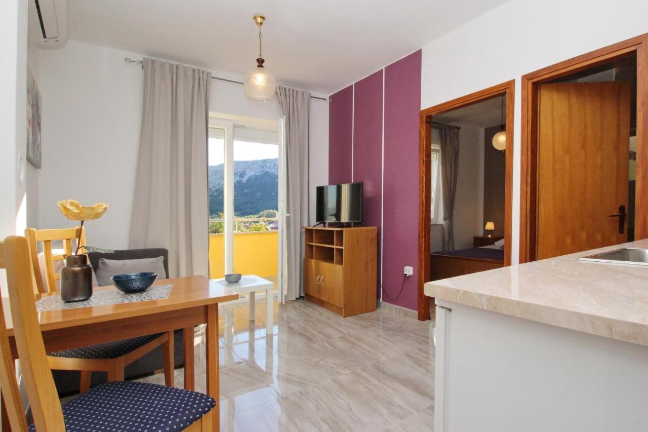 Apartments With A Parking Space Baska, Krk - 18716 מראה חיצוני תמונה