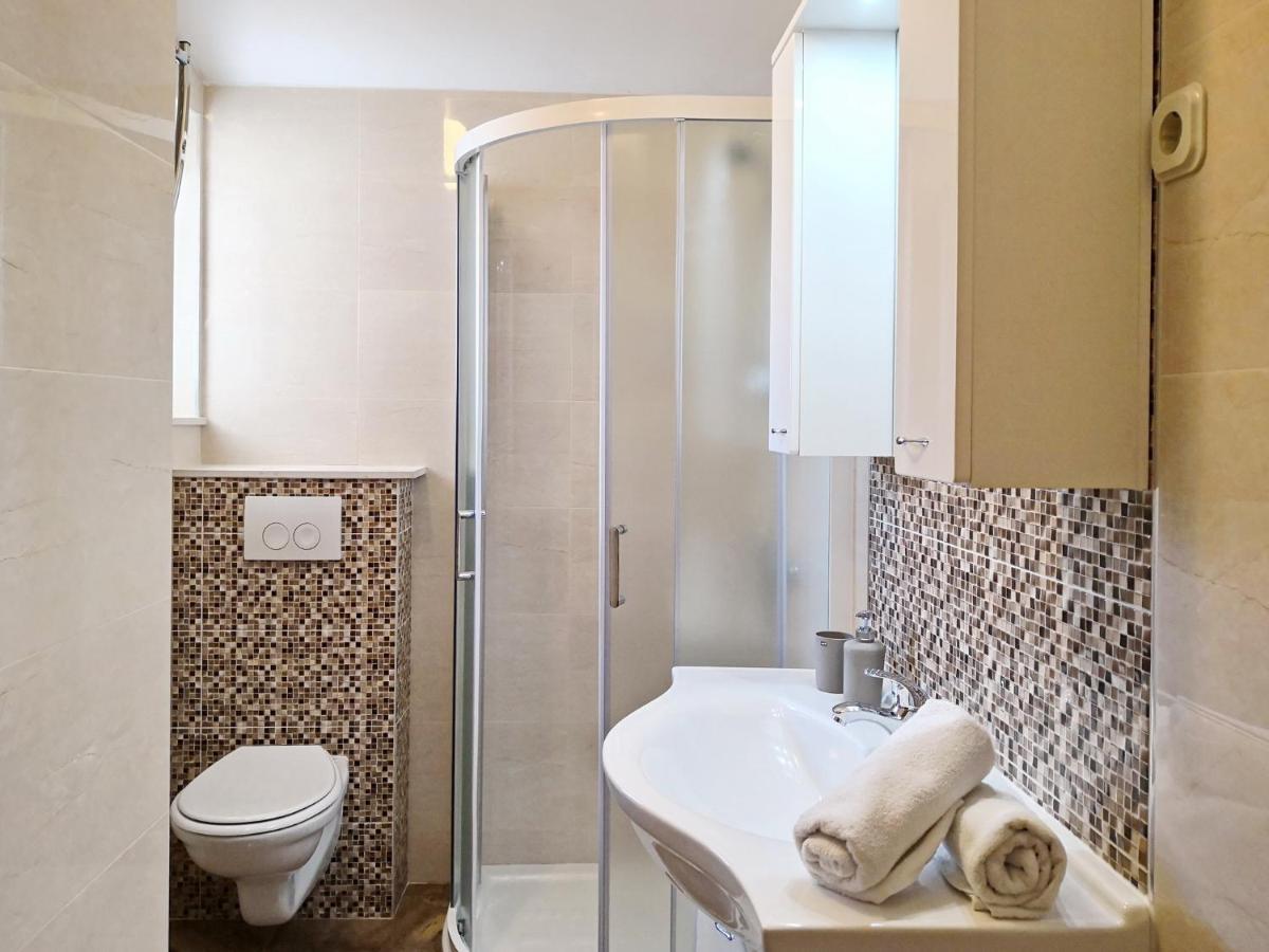Apartments With A Parking Space Baska, Krk - 18716 מראה חיצוני תמונה
